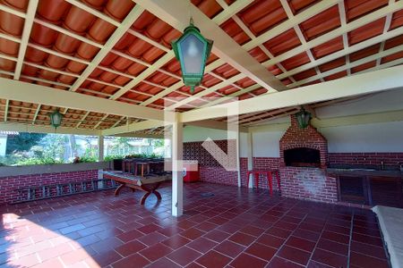 Casa de condomínio à venda com 1400m², 5 quartos e 4 vagasChurrasqueira