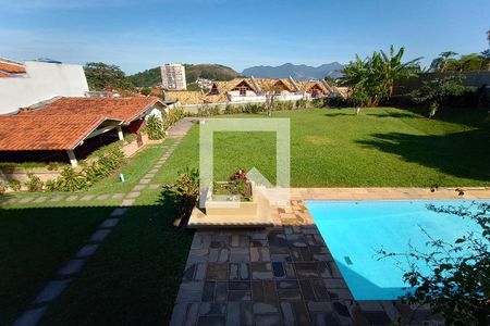 Casa de condomínio à venda com 1400m², 5 quartos e 4 vagasPiscina