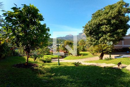 Casa de condomínio à venda com 1400m², 5 quartos e 4 vagasQuintal Frente