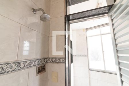 Apartamento para alugar com 80m², 2 quartos e sem vagaBanheiro de Serviço