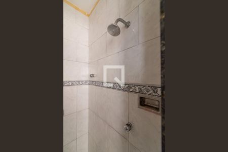 Apartamento para alugar com 80m², 2 quartos e sem vagaBanheiro de Serviço