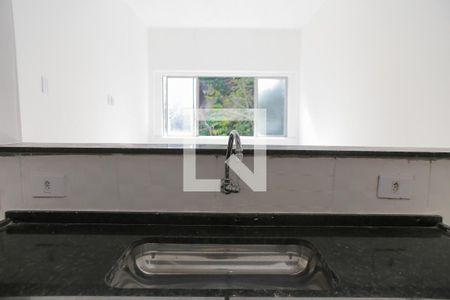 Cozinha de apartamento para alugar com 1 quarto, 32m² em José Menino, Santos