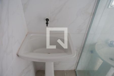 Banheiro de apartamento para alugar com 1 quarto, 32m² em José Menino, Santos