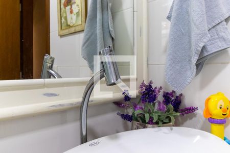 Casa à venda com 149m², 3 quartos e 2 vagasBanheiro social