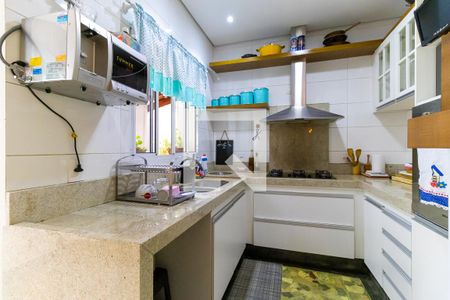 Casa à venda com 149m², 3 quartos e 2 vagasCozinha