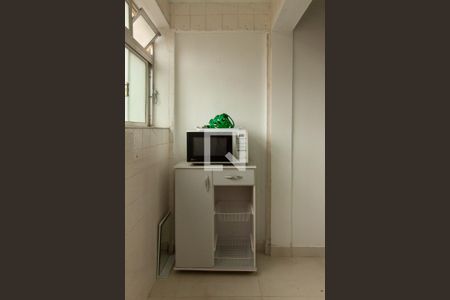 Apartamento para alugar com 120m², 3 quartos e 1 vagaÁrea de Serviço