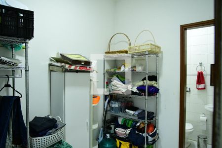 Casa de condomínio para alugar com 395m², 3 quartos e 3 vagasQuarto de Serviço