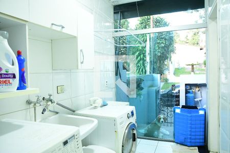 Casa de condomínio para alugar com 395m², 3 quartos e 3 vagasLavanderia