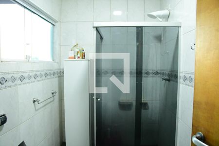 Casa de condomínio para alugar com 395m², 3 quartos e 3 vagasBanheiro Social