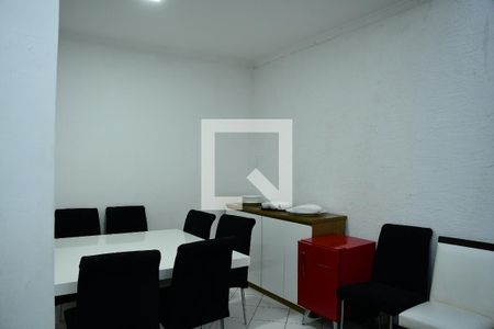 Casa de condomínio para alugar com 395m², 3 quartos e 3 vagasCozinha