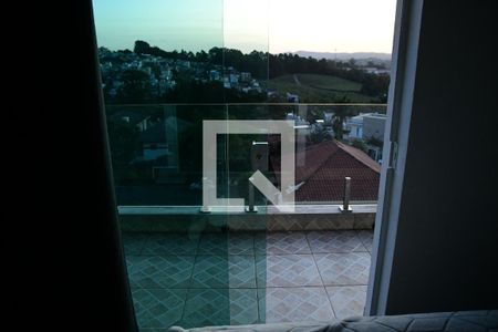 Casa de condomínio para alugar com 395m², 3 quartos e 3 vagasSacada da suíte