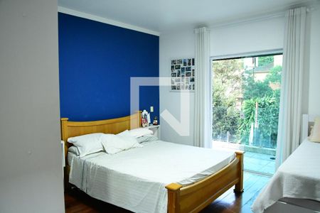 Casa de condomínio para alugar com 395m², 3 quartos e 3 vagasQuarto 2 