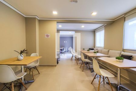 Apartamento para alugar com 33m², 2 quartos e sem vagaÁrea Comum - Salão de Festas