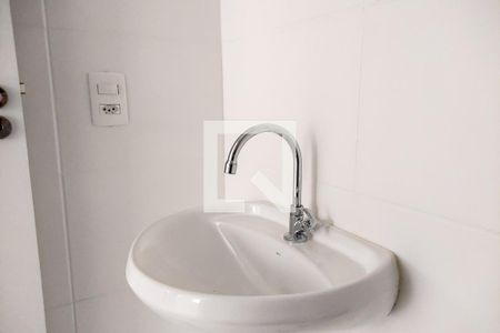 Apartamento para alugar com 33m², 2 quartos e sem vagaBanheiro