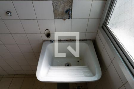 Apartamento à venda com 50m², 2 quartos e 1 vaga Apartamento à venda com 50m², 2 quartos e 1 vagaCozinha e Área de Serviço