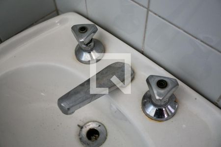 Apartamento à venda com 50m², 2 quartos e 1 vaga Apartamento à venda com 50m², 2 quartos e 1 vagaBanheiro da suíte