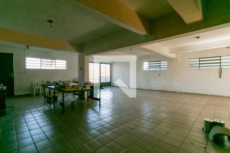 Garagem de casa à venda com 3 quartos, 300m² em Mandaqui, São Paulo
