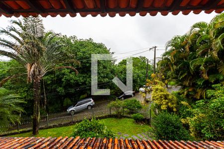 Casa à venda com 228m², 5 quartos e 4 vagas Casa à venda com 228m², 5 quartos e 4 vagasSuite