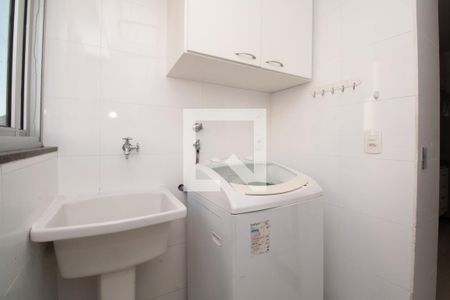 Apartamento para alugar com 70m², 2 quartos e 1 vagaÁrea de Serviço