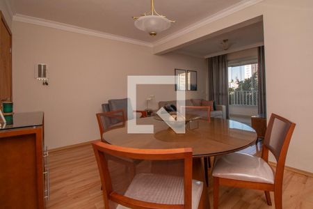 Apartamento para alugar com 70m², 2 quartos e 1 vagaSala