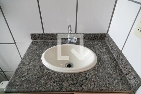 Casa para alugar com 66m², 1 quarto e sem vagaBanheiro