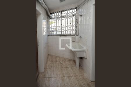 Apartamento para alugar com 67m², 2 quartos e 1 vagaÁrea de Serviço