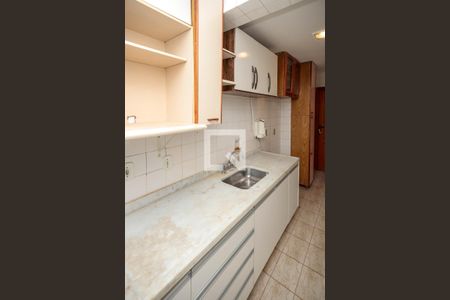 Apartamento para alugar com 67m², 2 quartos e 1 vagaCozinha