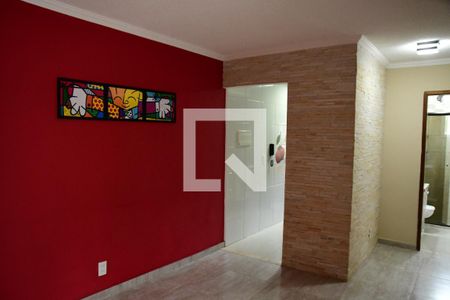 Sala de apartamento para alugar com 2 quartos, 45m² em Jardim Ísis, Cotia
