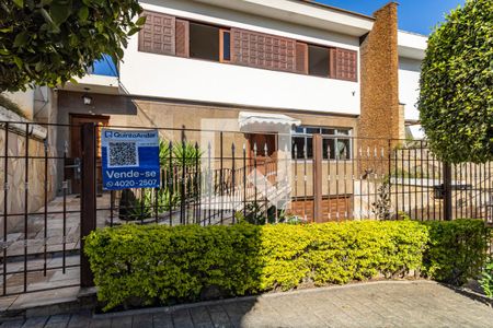 Casa à venda com 290m², 3 quartos e 3 vagasFachada da Casa