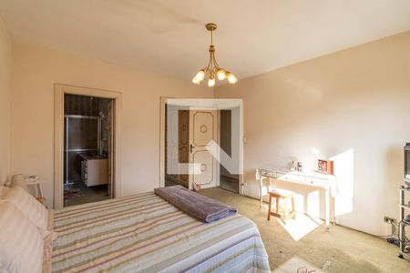 Casa à venda com 290m², 3 quartos e 3 vagasQuarto 1 Suíte