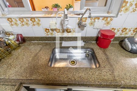 Casa à venda com 290m², 3 quartos e 3 vagasCozinha - Torneira