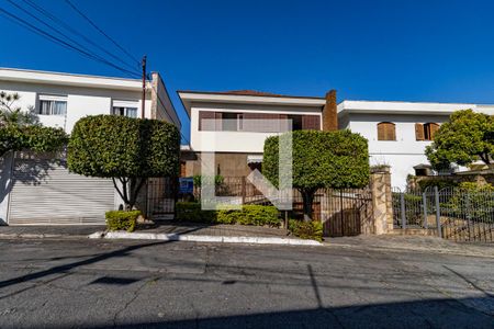 Casa à venda com 290m², 3 quartos e 3 vagasFachada da Casa