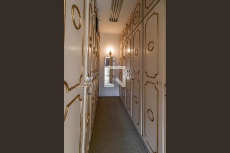 Casa à venda com 290m², 3 quartos e 3 vagasCloset da Suíte