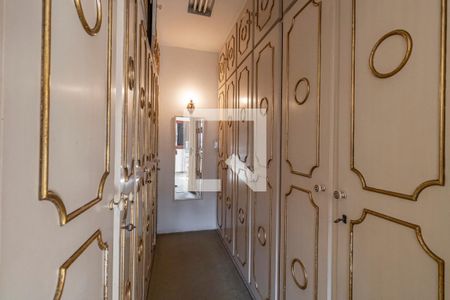 Casa à venda com 290m², 3 quartos e 3 vagasCloset da Suíte