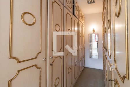 Casa à venda com 290m², 3 quartos e 3 vagasCloset da Suíte