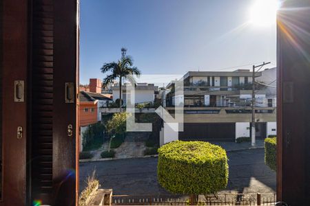 Casa à venda com 290m², 3 quartos e 3 vagasQuarto 2 - Vista