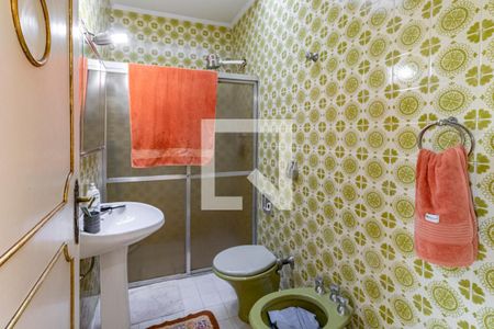 Casa à venda com 290m², 3 quartos e 3 vagasBanheiro 2