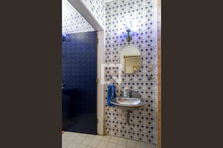 Casa à venda com 290m², 3 quartos e 3 vagasLavabo