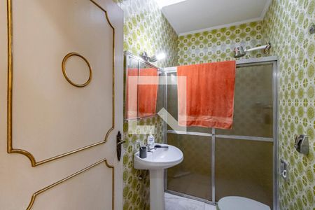 Casa à venda com 290m², 3 quartos e 3 vagasBanheiro 2