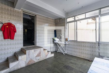 Casa à venda com 290m², 3 quartos e 3 vagasÁrea de Serviço