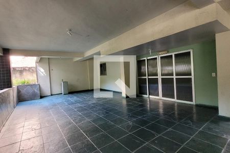 Apartamento para alugar com 110m², 3 quartos e 2 vagas Apartamento para alugar com 110m², 3 quartos e 2 vagasÁrea comum - Salão de festas