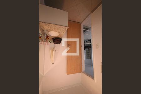  Banheiro de casa de condomínio à venda com 3 quartos, 220m² em Santa Teresinha, São Paulo