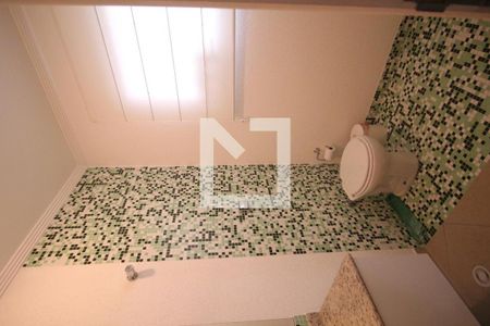  Banheiro de casa de condomínio à venda com 3 quartos, 220m² em Santa Teresinha, São Paulo