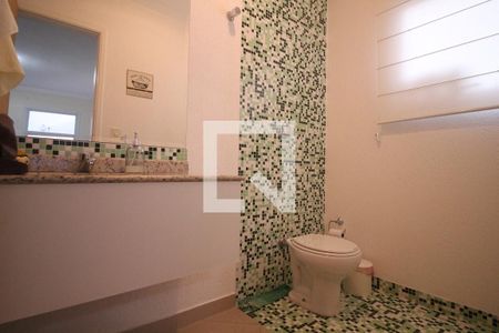  Banheiro de casa de condomínio à venda com 3 quartos, 220m² em Santa Teresinha, São Paulo