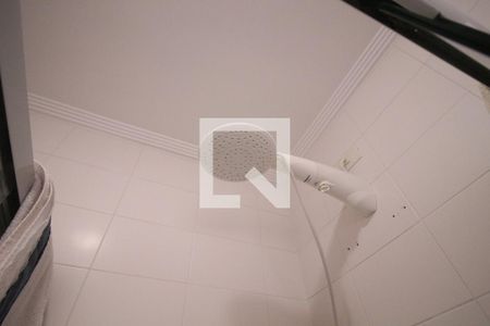 Casa de condomínio à venda com 220m², 3 quartos e 3 vagasBanheiro