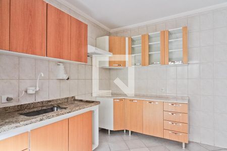 Casa à venda com 75m², 2 quartos e 3 vagas Casa à venda com 75m², 2 quartos e 3 vagasCozinha