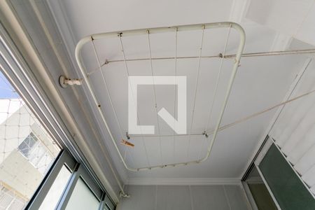 Apartamento à venda com 60m², 2 quartos e 1 vaga Apartamento à venda com 60m², 2 quartos e 1 vagaÁrea de serviço