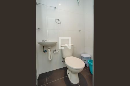 Apartamento para alugar com 104m², 3 quartos e 2 vagas Apartamento para alugar com 104m², 3 quartos e 2 vagasBanheiro de Serviço