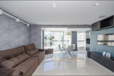 Apartamento para alugar com 104m², 3 quartos e 2 vagas Apartamento para alugar com 104m², 3 quartos e 2 vagasSala