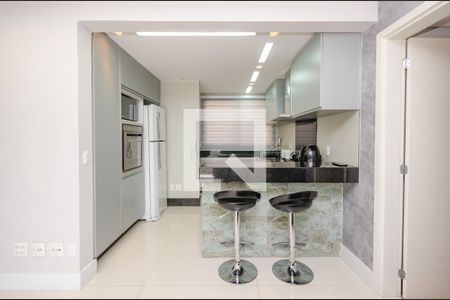 Apartamento para alugar com 104m², 3 quartos e 2 vagas Apartamento para alugar com 104m², 3 quartos e 2 vagasCozinha